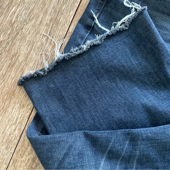 Democracy Ab Solution wide leg jeans with Frayed Hem, Size 10 - Picture 5 of 9